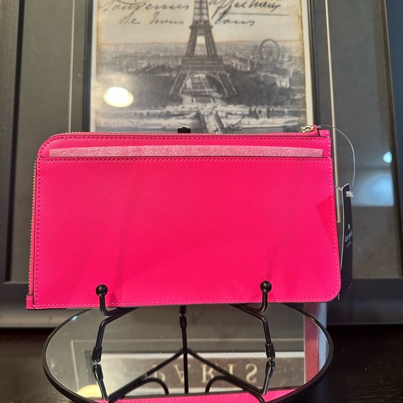 Kate Spade Lucy Medium L-Zip Wristlet Wild Pink - Picture 4 of 11